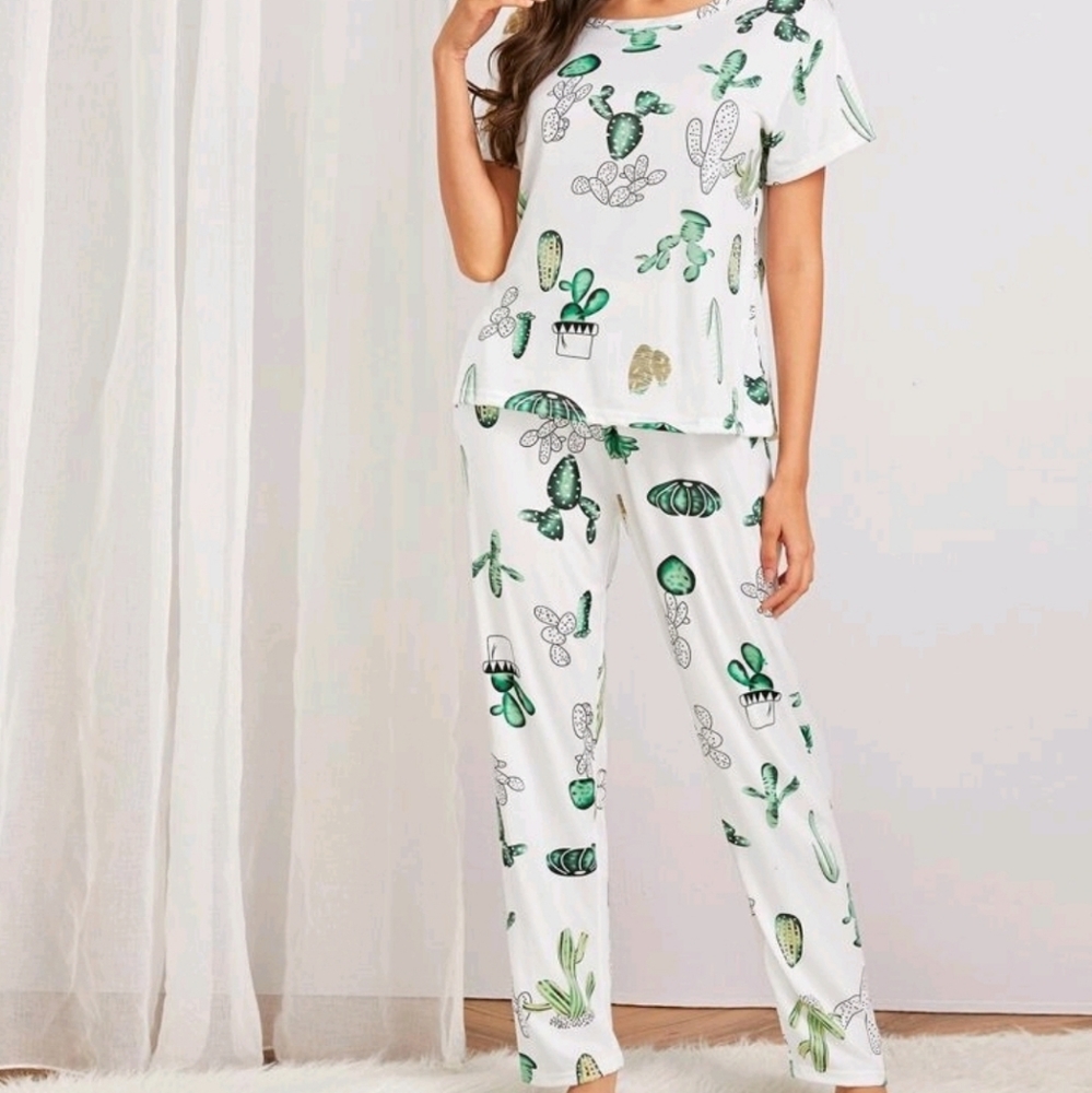 Cactus Print Pajama Set with Eye Cover